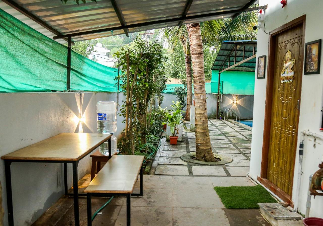 The Club House- Swimming Pool That'S Better Than The Beach Hotell Pondicherry Exteriör bild