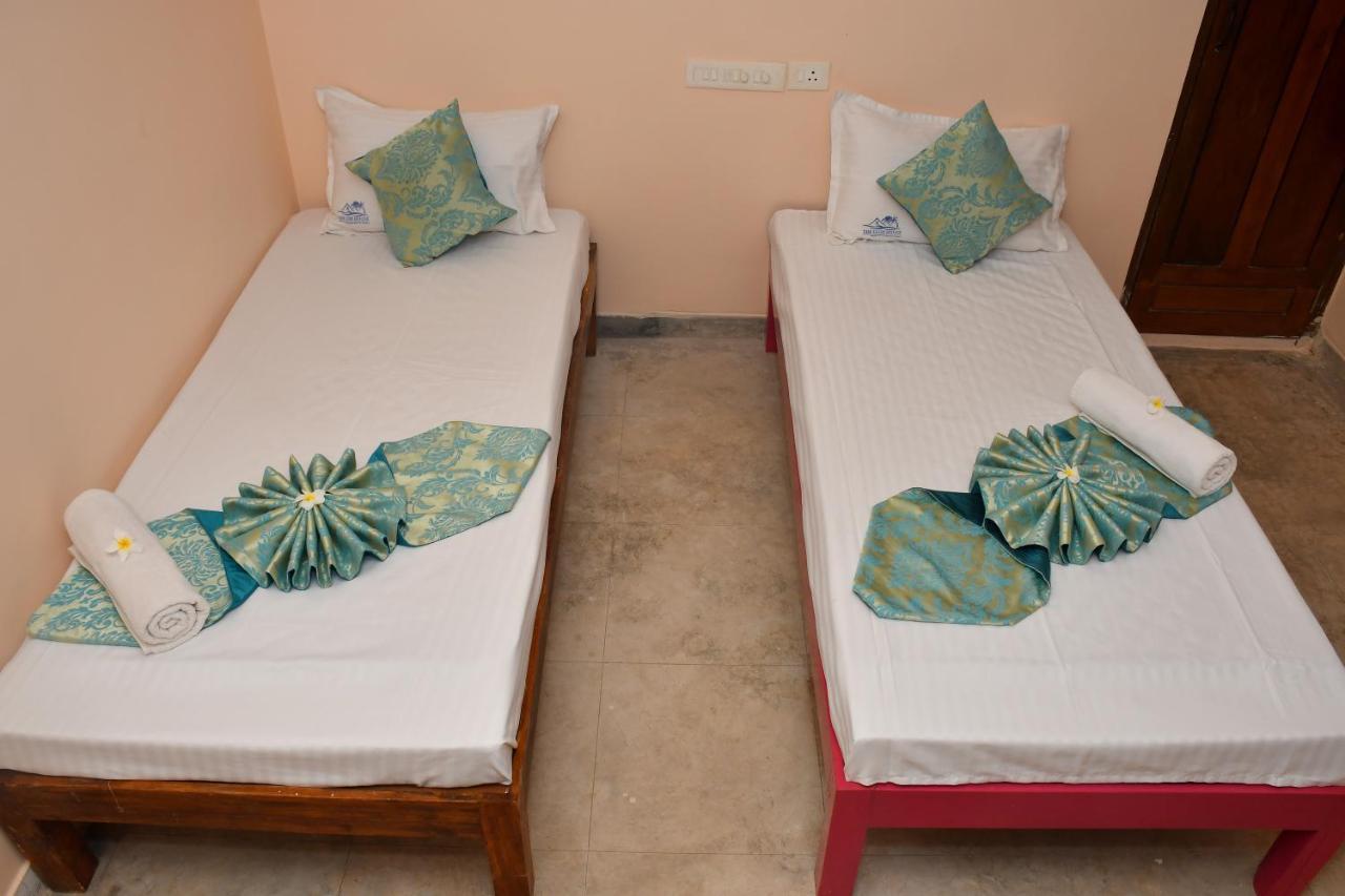 The Club House- Swimming Pool That'S Better Than The Beach Hotell Pondicherry Exteriör bild